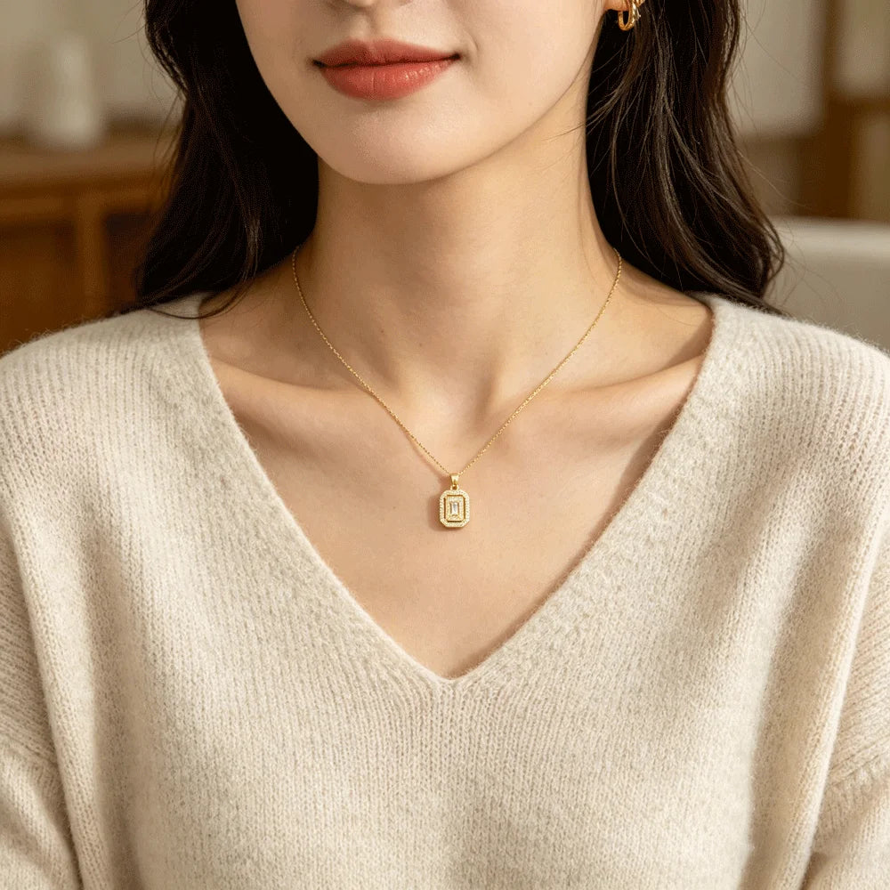 Collier pendentif plaqué or avec double halo de zircons cubiques taillés en escalon, bijoux minimalistes style Ins pour femme, pour le quotidien