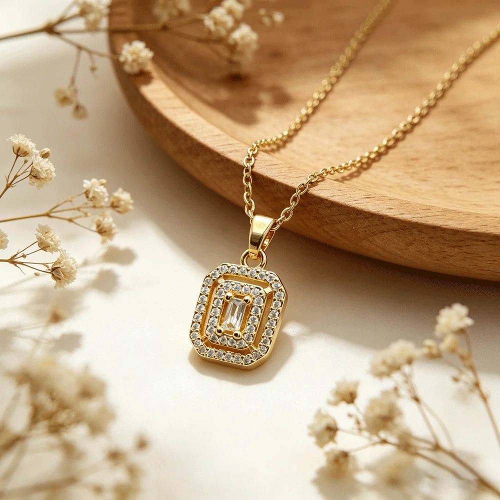 Collier pendentif plaqué or avec double halo de zircons cubiques taillés en escalon, bijoux minimalistes style Ins pour femme, pour le quotidien